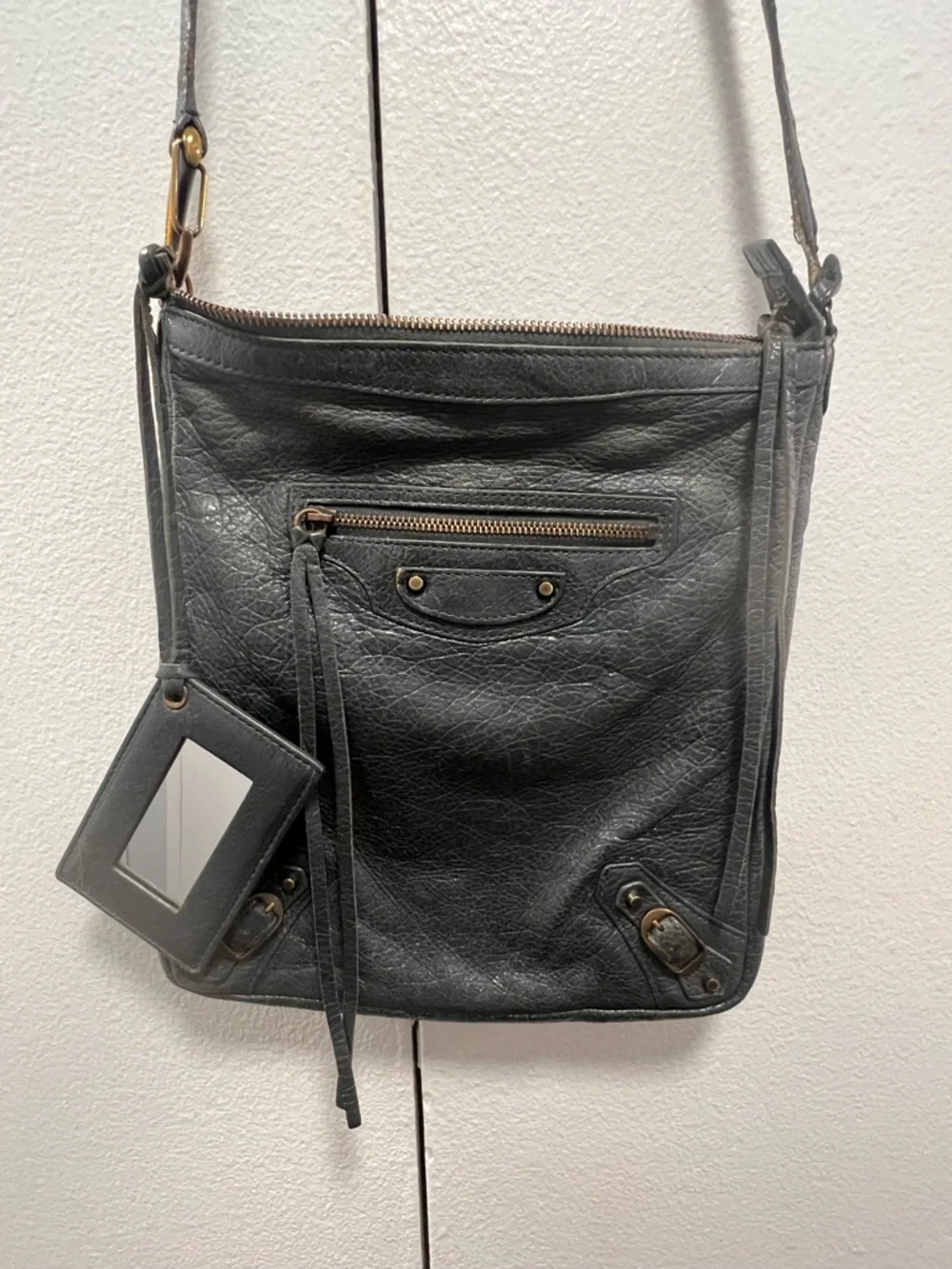 Balenciaga Motocross Agneau Classic Flat Crossbody Bag - Picture 14 of 15